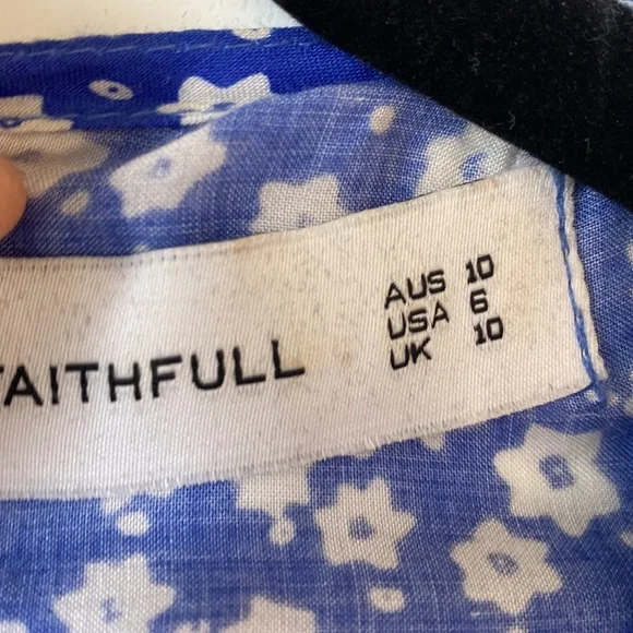 FAITHFULL the brand dress blue flowers - Picture 2 of 2